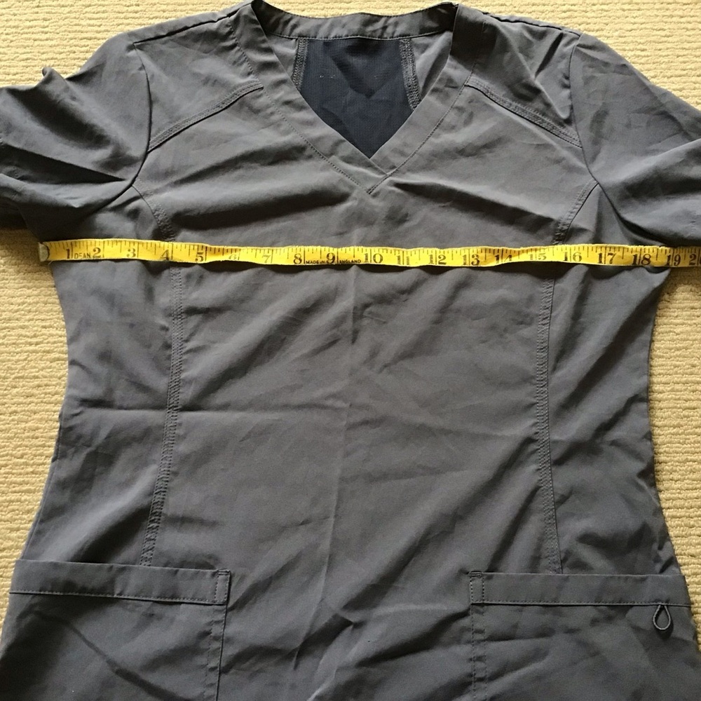 785 White Cross FIT Scrub Top - Picture 5 of 6